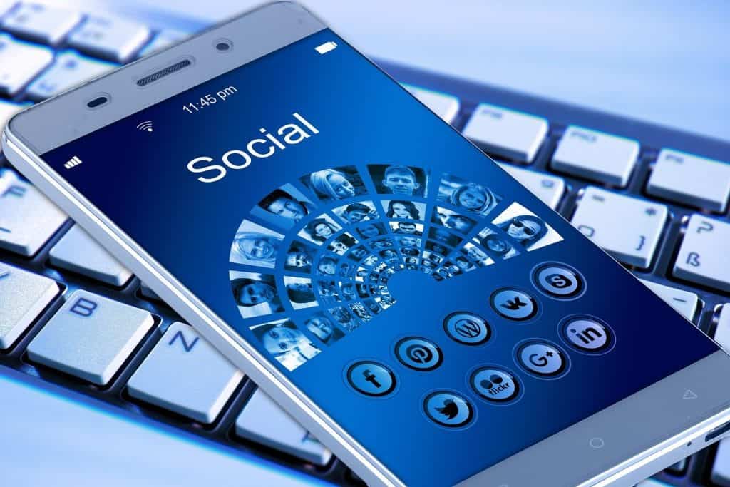 Social Meida